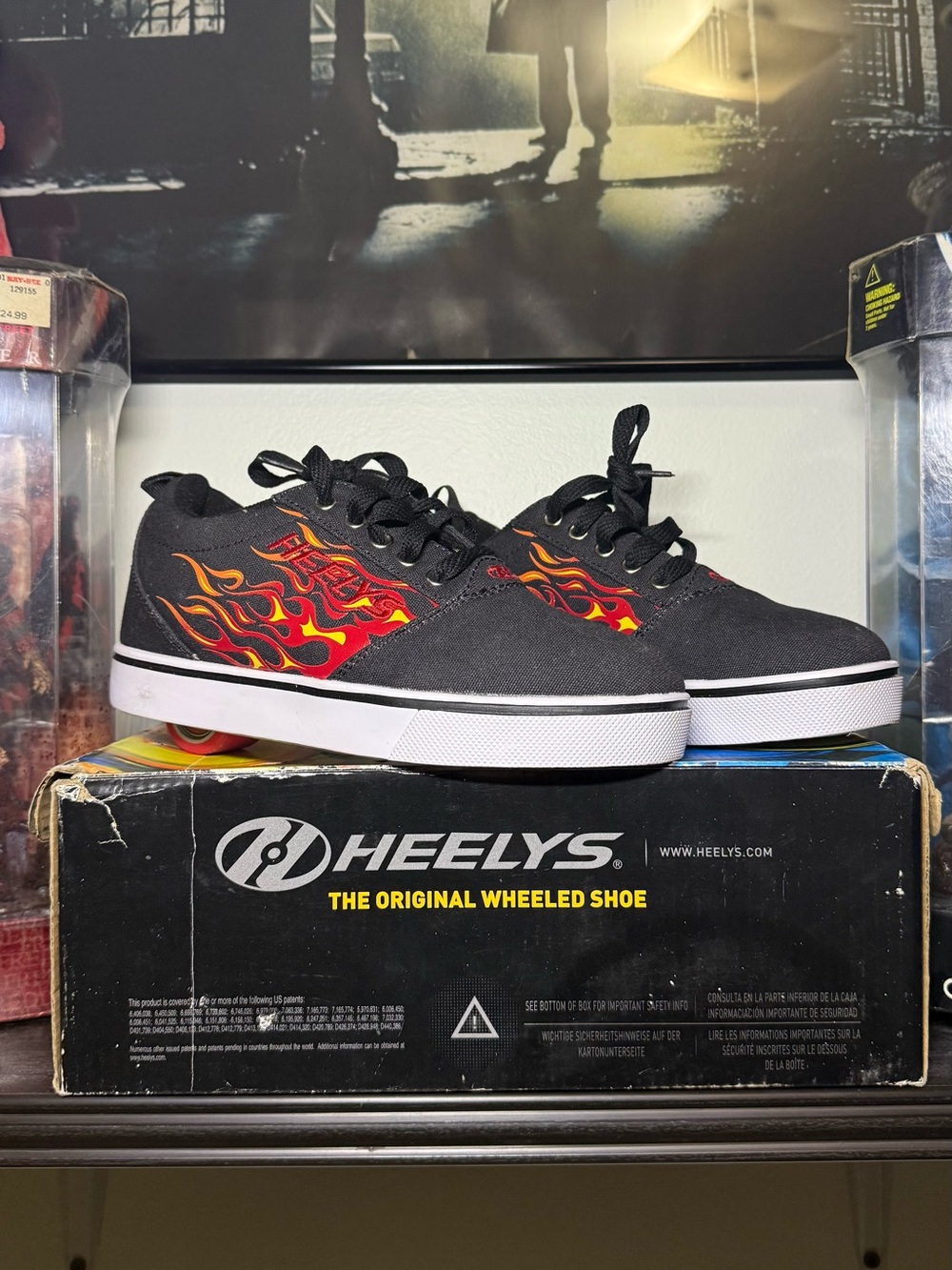 Like New Y2K 2000s Heelys Boys Pro 20 Print Shoes Embroidered Flames With Box
